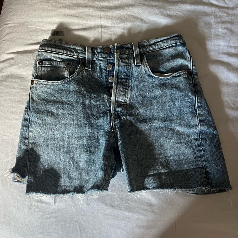 Classic Blue Denim Levi’s Shorts